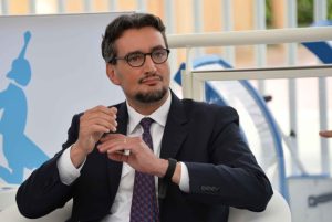 ULTIM'ORA: Il presidente della S.S. Lazio Claudio Lotito minaccia azioni legali, accusando Giovanni Ferrero di colloqui segreti con i dirigenti del club in pieno dramma sulla cessione