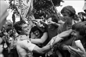 DERNIÈRE MINUTE : Netflix dévoile enfin la date de sortie du très attendu documentaire sur Bernard Hinault – Les fans sont impatients