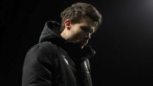 ‘He’s Feeling the Pressure’ – Strong Message Sent to Dejphon Chansiri as Tensions Rise at Sheffield Wednesday