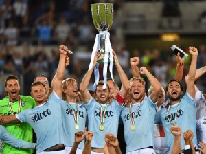 ULTIM'ORA: È Tornato! L'Icona della Lazio Pronta per un Ritorno Sensazionale in un Ruolo Doppio – I Tifosi Esplodono